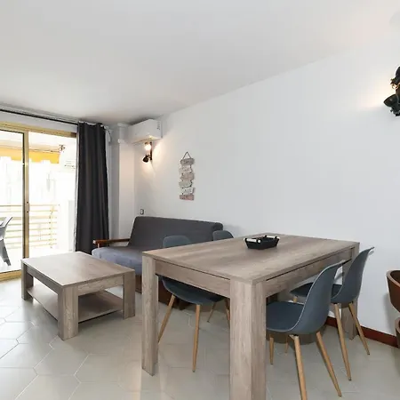 Uhc Novelty Apartments Salou Exterior foto