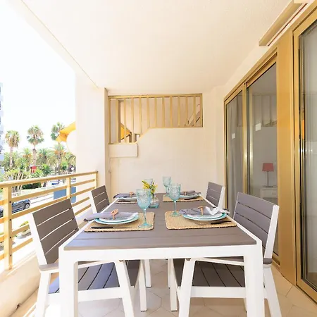 Uhc Novelty Apartments Salou Zimmer foto