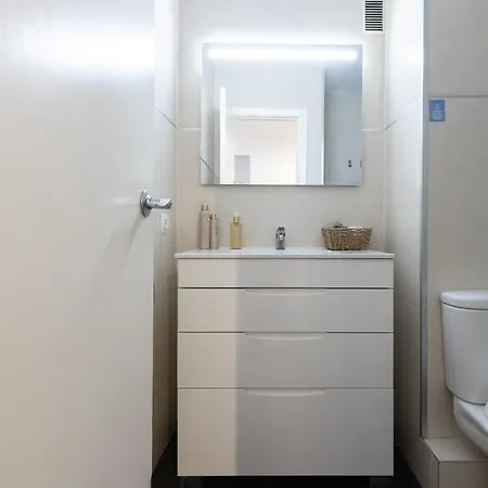 Uhc Novelty Apartments Salou Zimmer foto