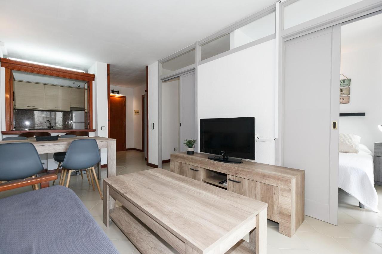 Apartment Uhc Novelty *