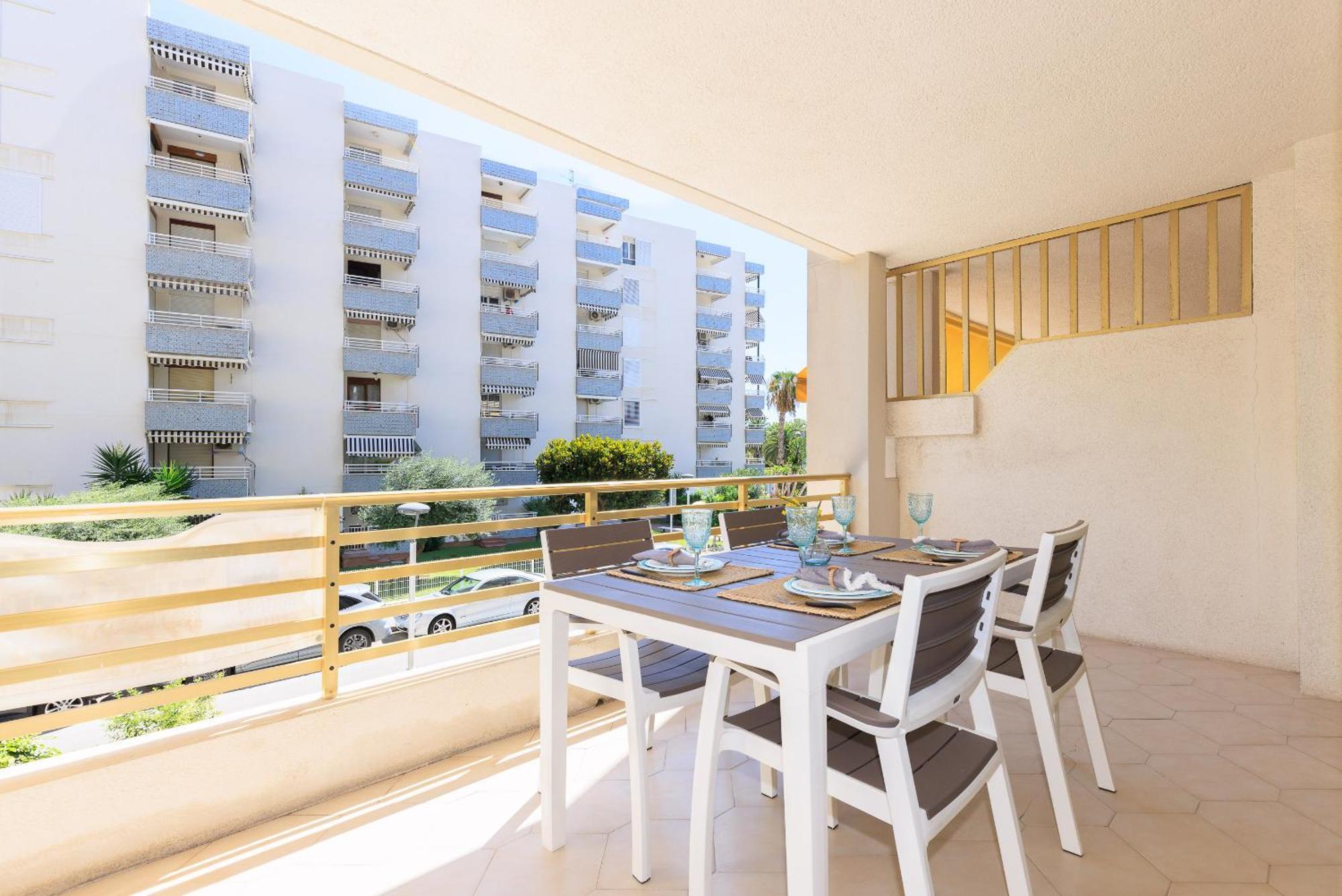 Uhc Novelty Apartment