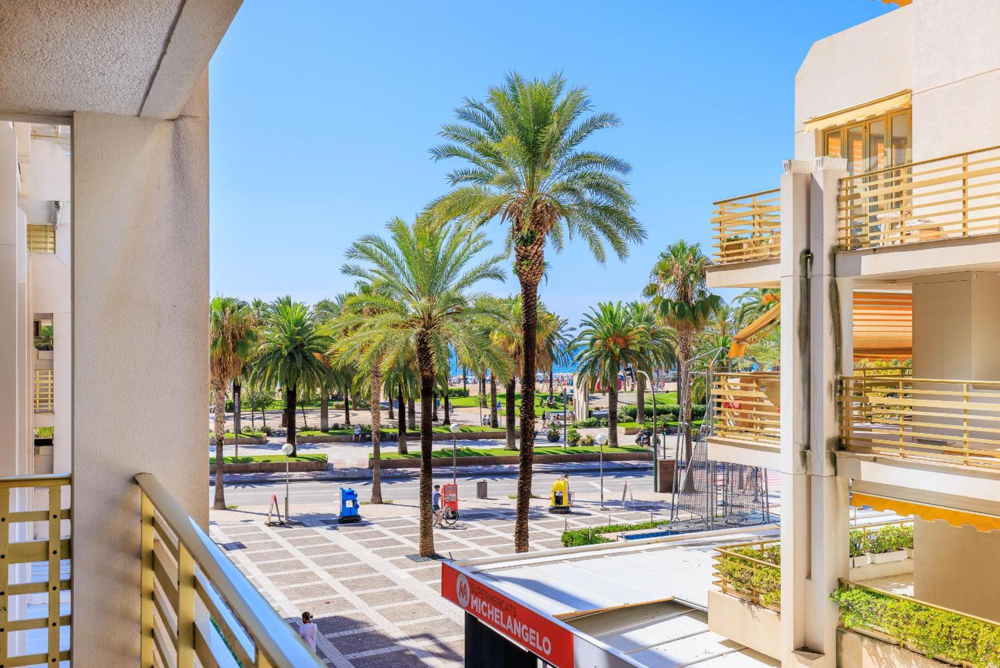Uhc Novelty * Salou