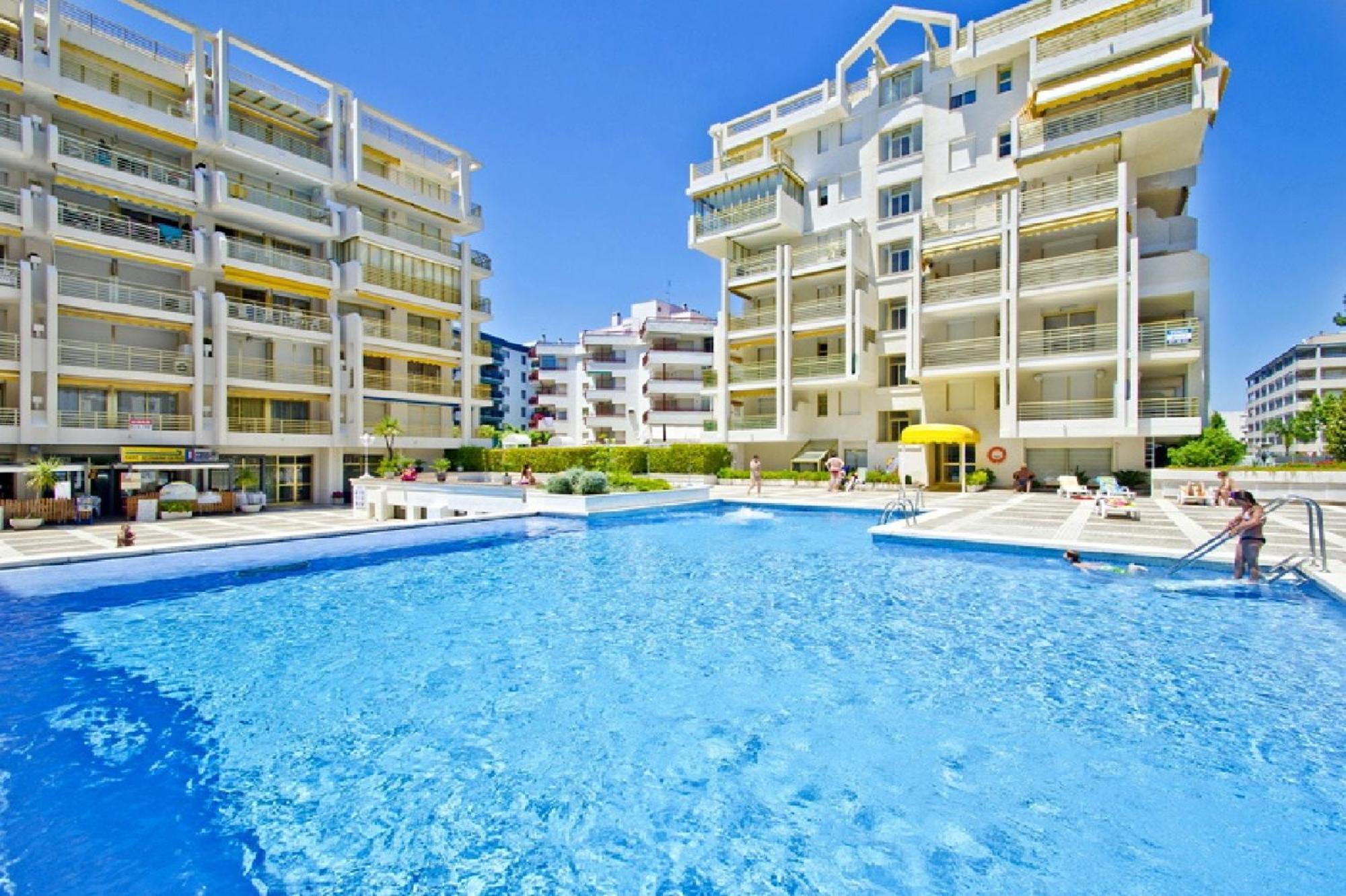 Uhc Novelty Apartment Salou