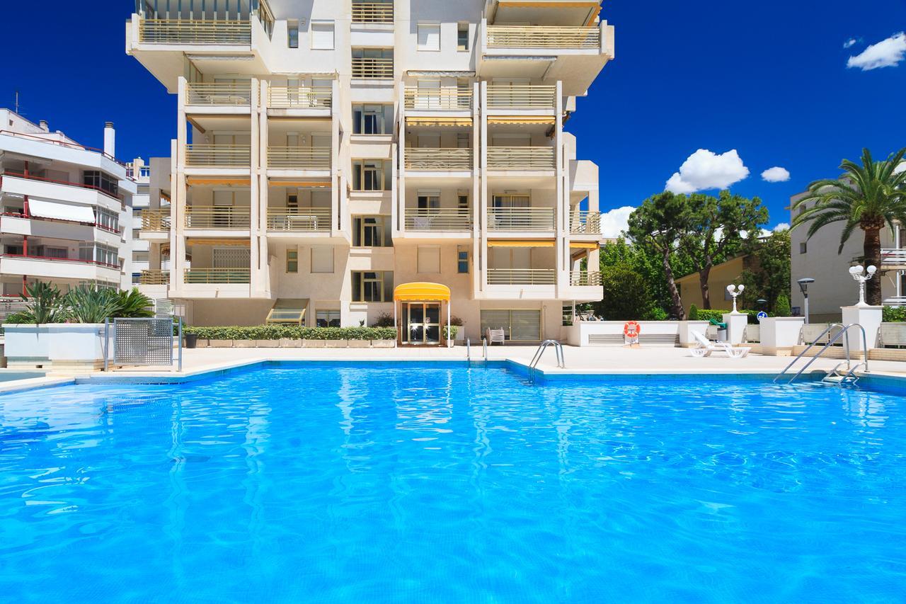 Uhc Novelty Apartment *